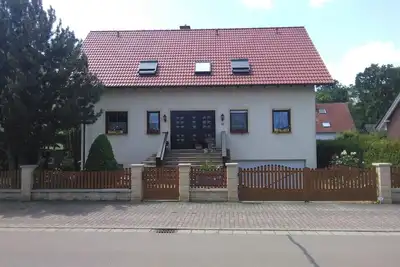 Image de Appartement \/ app. pour 3 personnes avec 85m² à Markranstädt (122846)