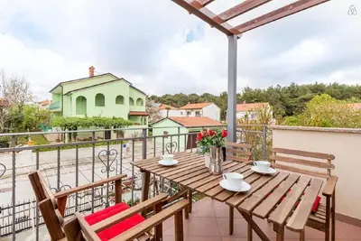 Image de Appartement de vacances Pula pour 1 - 4 personnes avec 2 chambres à coucher - Appartement de vacance