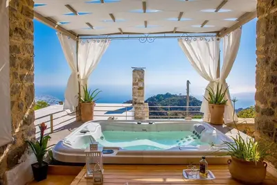 Image de Maison de vacances Anatoli pour 1 - 10 personnes avec 4 chambres à coucher - Domicile de vacance de