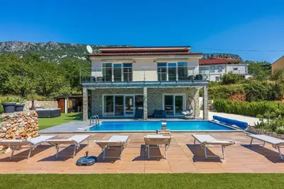 Image de Maison de vacances Bribir pour 1 - 10 personnes avec 4 chambres à coucher - Maison de vacances