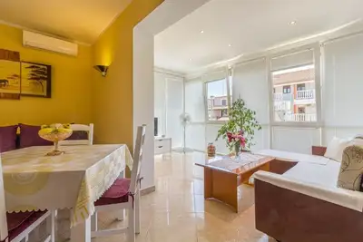 Image de Appartement pour 4 personnes près de la plage Air conditionné WiFi