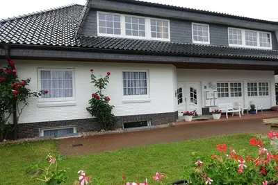 Image de Appartement 4 étoiles avec loggia, cheminée et jardin pour les familles