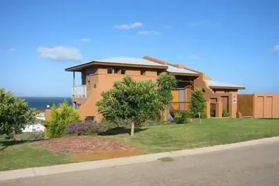 Image de Maison de vacances Jeffreys Bay pour 1 - 7 personnes avec 3 chambres Ă coucher - Domicile de vacance