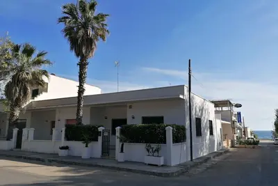 Image de Maison de vacances Marina di Mancaversa pour 1 - 6 personnes avec 2 chambres à coucher - Maison de v