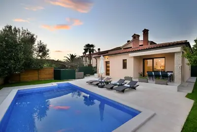 Image de Maison de vacances Galizana pour 1 - 6 personnes avec 2 chambres à coucher - Maison de vacances