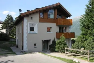 Image de Appartement de vacances Celerina \/ Schlarigna pour 1 - 2 personnes avec 1 chambre à coucher - Appart