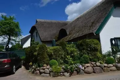 Image de Maison de vacances Groß Zicker pour 1 - 4 personnes avec 2 chambres à coucher - Maison de vacances