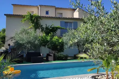 Haut de Maison avec piscine privée