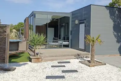 Image de Joli chalet pour 6, résidence avec piscine