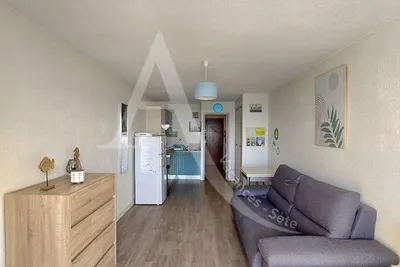 Jolie Studio 4 Pers Avec Pkg En 1ere Ligne Mer