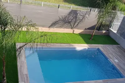 Image de Maison  tout confort   Neuve   4 chambres  standing   avec piscine