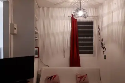 Image de Appartement au rez de chaussée, proche de la mer, ventilé et agréable.