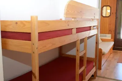 Image de 150m des commerces, 3ème étage, balcon, télévision, casier à ski, 25m², Flaine
