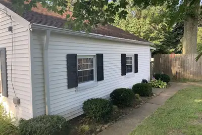 Image de Maison propre et très confortable dans un quartier résidentiel calme / sûr