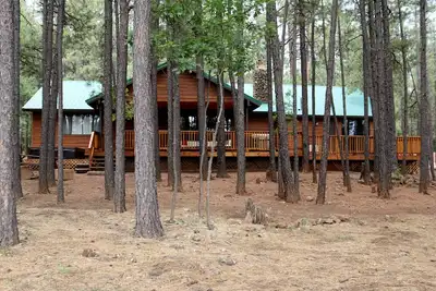 Image de Pinetop Country Club à droite sur le 13ème fairway!