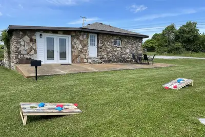 Image de The Rock Creek Cottage - Parfait pour les couples ou les familles