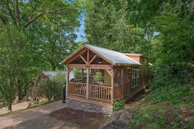 Image de Elise Cabin - Ft. de Lookout Mountain, Forêt Nationale - Côté Ville
