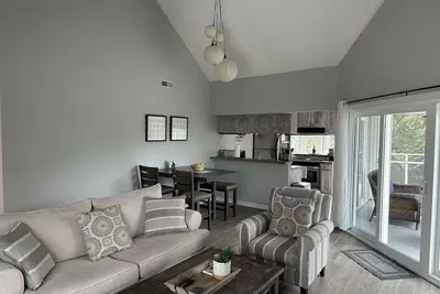 Image de Charmant condo calme 1 Bd