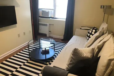 Image de 1703 3h · Adapté 2bed Apt-20 min à Nyc / Parking Avail