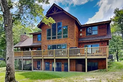 Image de Eagle on 7: nouvelle maison de golf avec vue panoramique