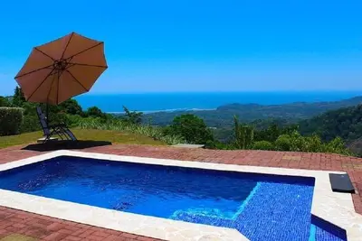 Image de 3br, 2bath, piscine, A \/ C.