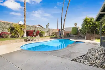 Image de Palm Desert Beauty. .