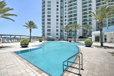 Image de Luxueux Daytona Beach Condo w / Resort Facilities!