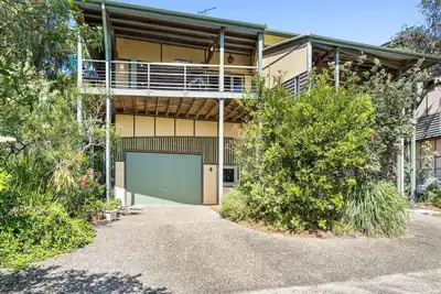 Image de Claytons 10 | 4 chambres, 2 salles de bain, cylindre en bord de mer