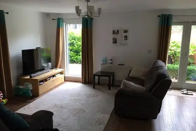 Image de Belle maison entière au coeur de Harlow