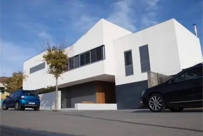 Image de Maison confortable avec piscine privée et barbecue pour 12 personnes