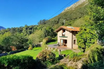 Image de Belle maison intime pour deux personnes Ă la campagne