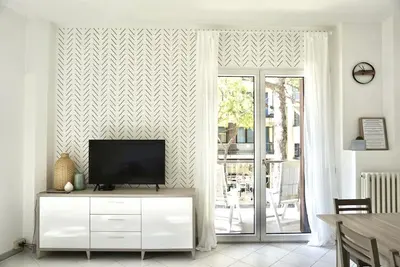 Image de Spacieux, dans le centre, avec vue sur Viale Bovio