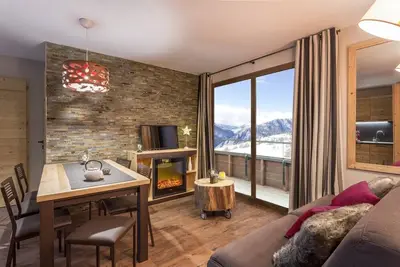 Image de Parfait pour les skieurs! | Appartement confortable pour la famille + Cheminée + Près des Pistes