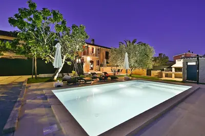 Image de Maison de vacances Galizana pour 1 - 6 personnes avec 2 chambres à coucher - Maison de vacances