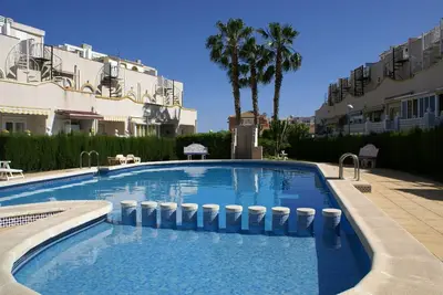 Image de Maison de vacances Orihuela-Costa pour 1 - 7 personnes avec 3 chambres à coucher - Maison de vacance