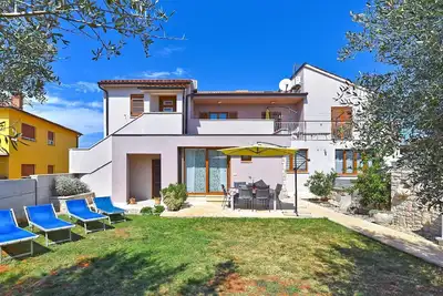 Image de Appartement de vacances Fažana pour 1 - 6 personnes avec 2 chambres à coucher - Appartement de vacan