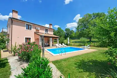 Image de Maison de vacances Sveti Lovrec pour 1 - 6 personnes avec 3 chambres à coucher - Maison de vacances