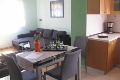 Image de Appartement de vacances Pula pour 1 - 6 personnes avec 2 chambres à coucher - Appartement de vacance