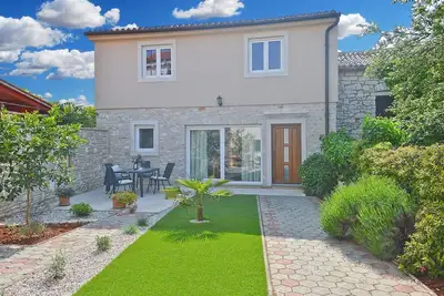 Image de Maison de vacances Peroj pour 1 - 6 personnes avec 2 chambres à coucher - Maison de vacances