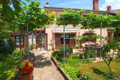 Image de Appartement de vacances Vodnjan pour 1 - 5 personnes avec 2 chambres à coucher - Appartement de vaca