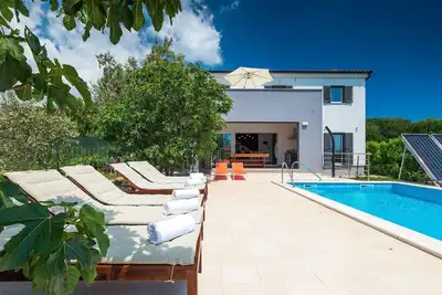 Image de Maison de vacances pour 8 personnes env. 200 qmà Medulin, Istrie (Côte sud de l'Istrie)