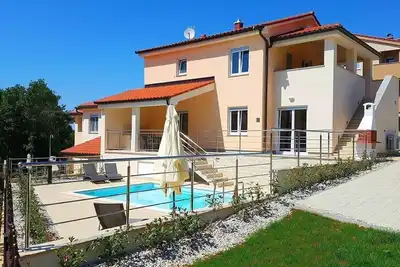 Image de Maison de vacances Banjole pour 1 - 10 personnes avec 4 chambres à coucher - Maison de vacances