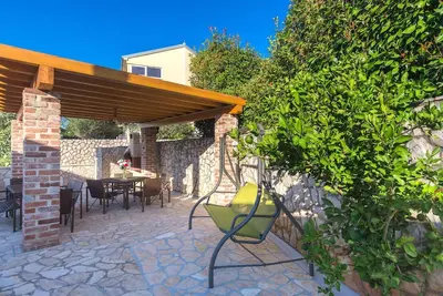 Image de Appartement de vacances Dobrinj pour 1 - 3 personnes avec 1 chambre à coucher - Appartement de vacan