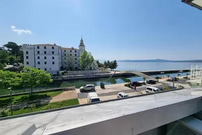 Image de Appartement de vacances Crikvenica pour 1 - 5 personnes avec 2 chambres à coucher - Appartement de v