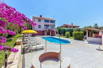 Image de Appartement de vacances Banjole pour 1 - 6 personnes avec 3 chambres à coucher - Appartement de vaca