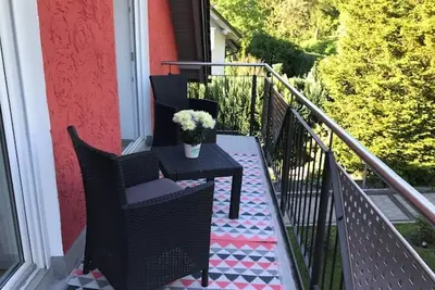 Image de Appartement 4 étoiles (100 m²) avec balcon, loggia et jardin