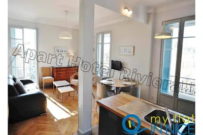 Image de Superieur 2 pièces Balcon Palais Excelsior 2 - 1 bedroom - Grimaldi\/Promenade des Anglais