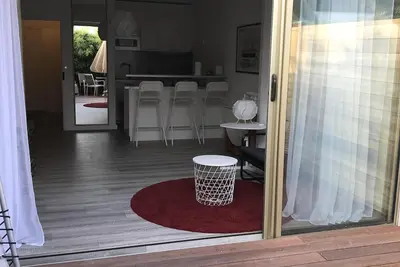 Image de Grand Studio À 1 Minute A Pied De La Plage