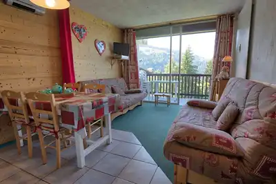 Image de Studio pieds des pistes avec piscine extérieure