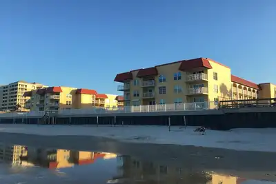 Image de Exclusive Oceanfront Condo Complexe Sur Non-Drive Beach, toute la famille